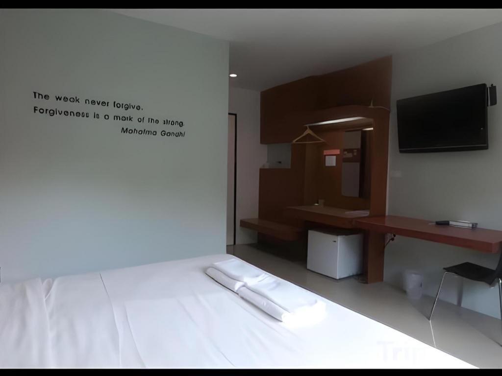 Klim Hotel Buriram Exterior foto